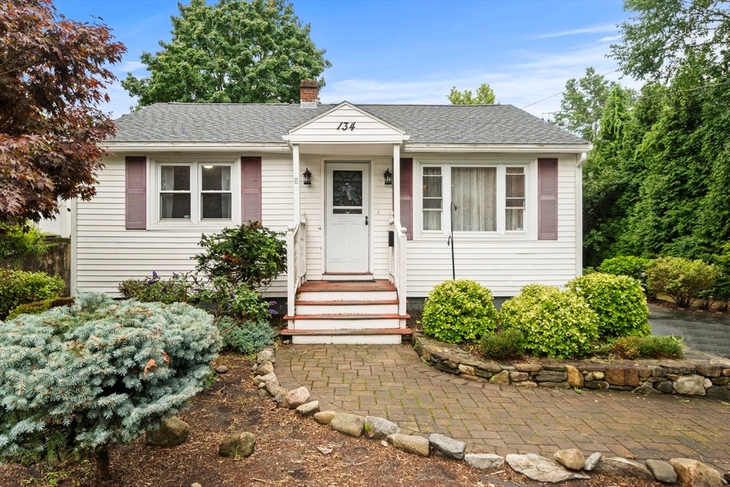 134 Marshall Ave, Lowell, MA, 134 Marshall Ave, Lowell, MA Photo #1