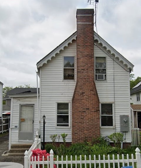 Photo of 324 Oakland St, Springfield, MA 01108 (MLS # 73593730)