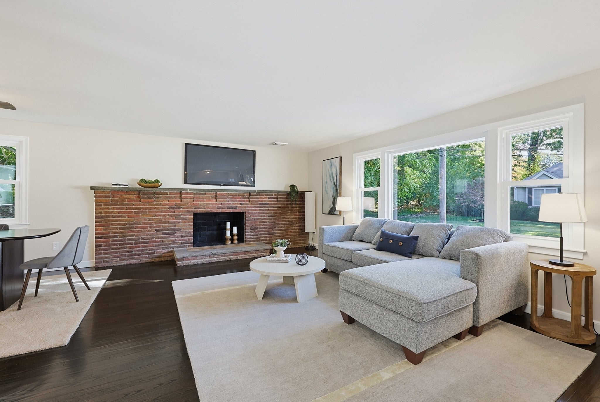 30 Taft Ln, Dedham, MA Photo #4