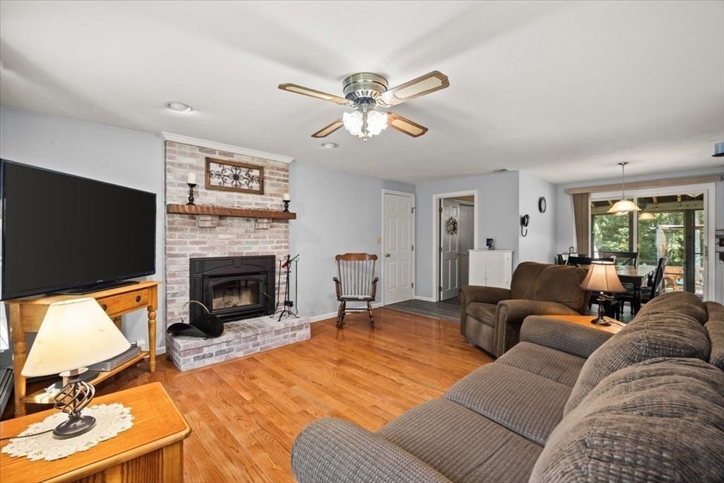 461 Hodges St, Taunton, MA, 461 Hodges St, Taunton, MA Photo #24