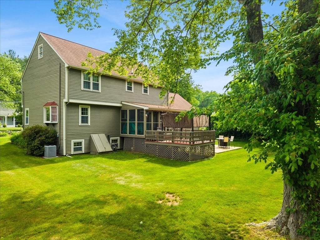 461 Hodges St, Taunton, MA, 461 Hodges St, Taunton, MA Photo #8