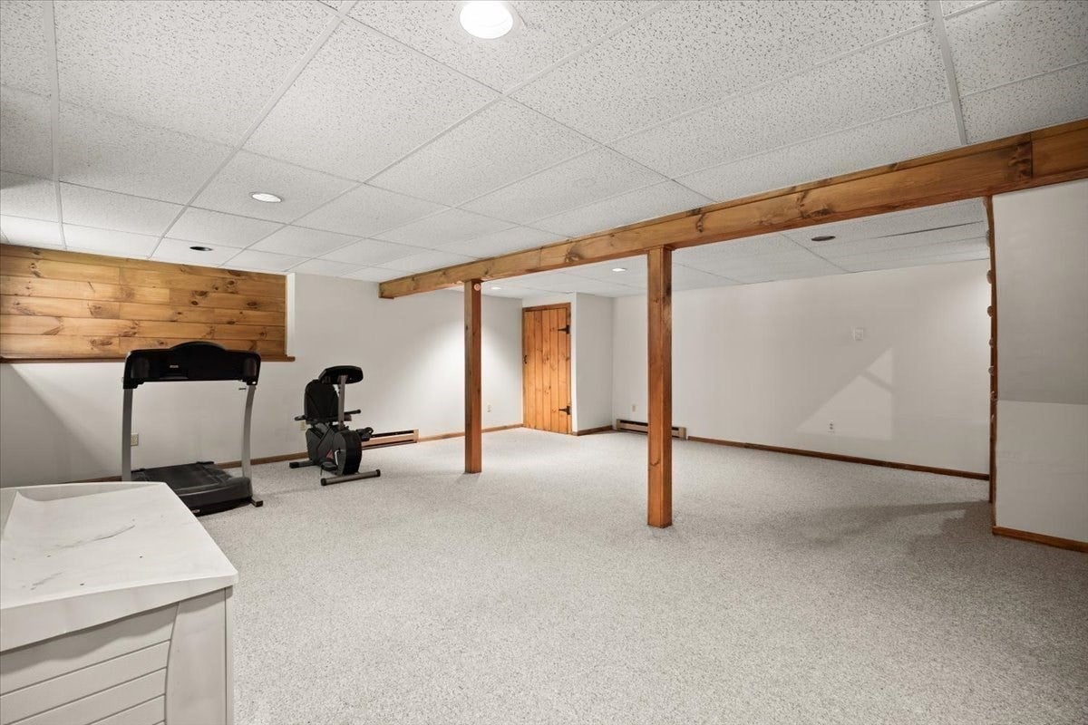 461 Hodges St, Taunton, MA Photo #35