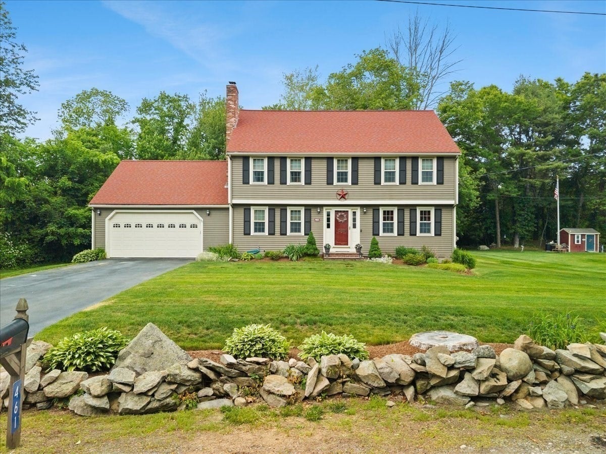 461 Hodges St, Taunton, MA Photo #1