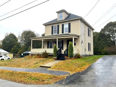 52 Belmont Ave Winchendon MA 01475