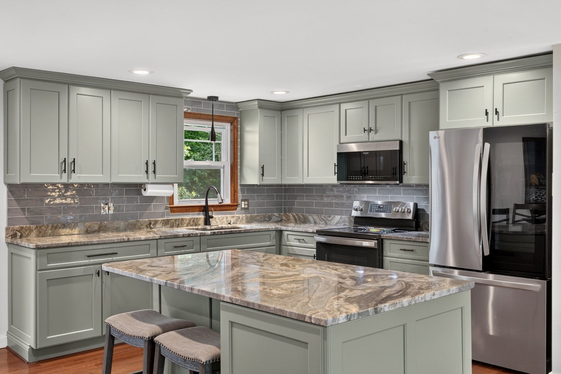 106 Tanglewood Dr, Falmouth, MA, 106 Tanglewood Dr, Falmouth, MA Photo #1