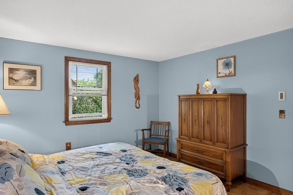 106 Tanglewood Dr, Falmouth, MA, 106 Tanglewood Dr, Falmouth, MA Photo #17