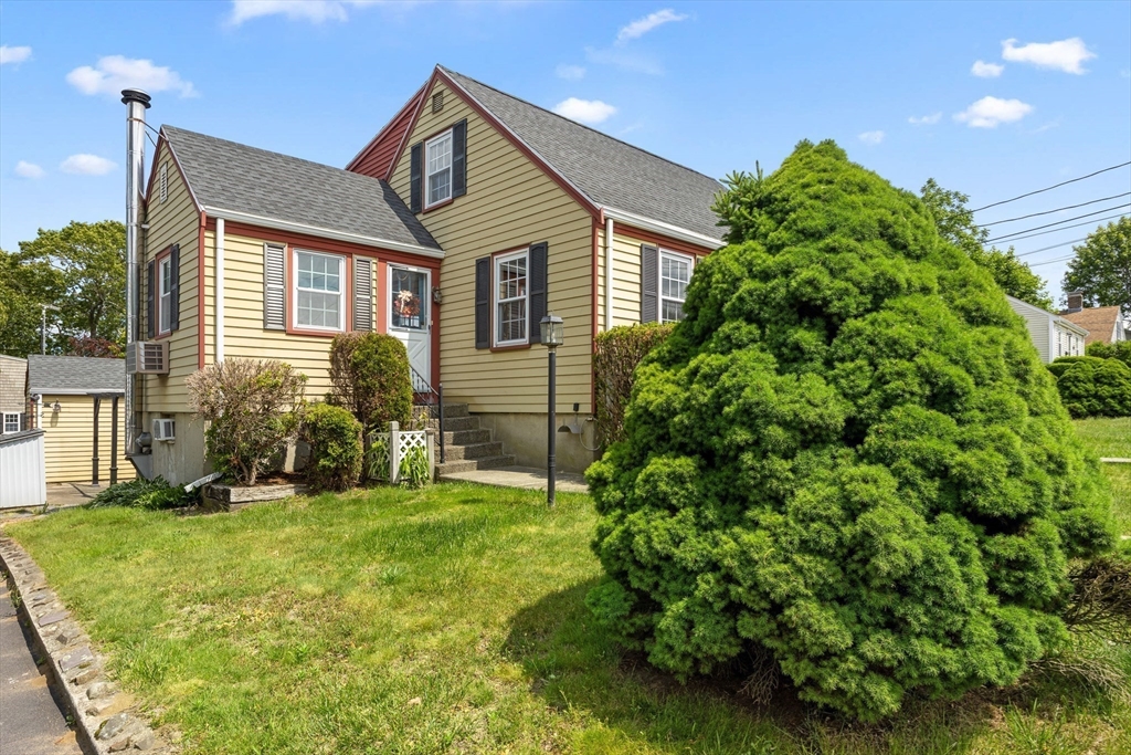 141 Hobart St