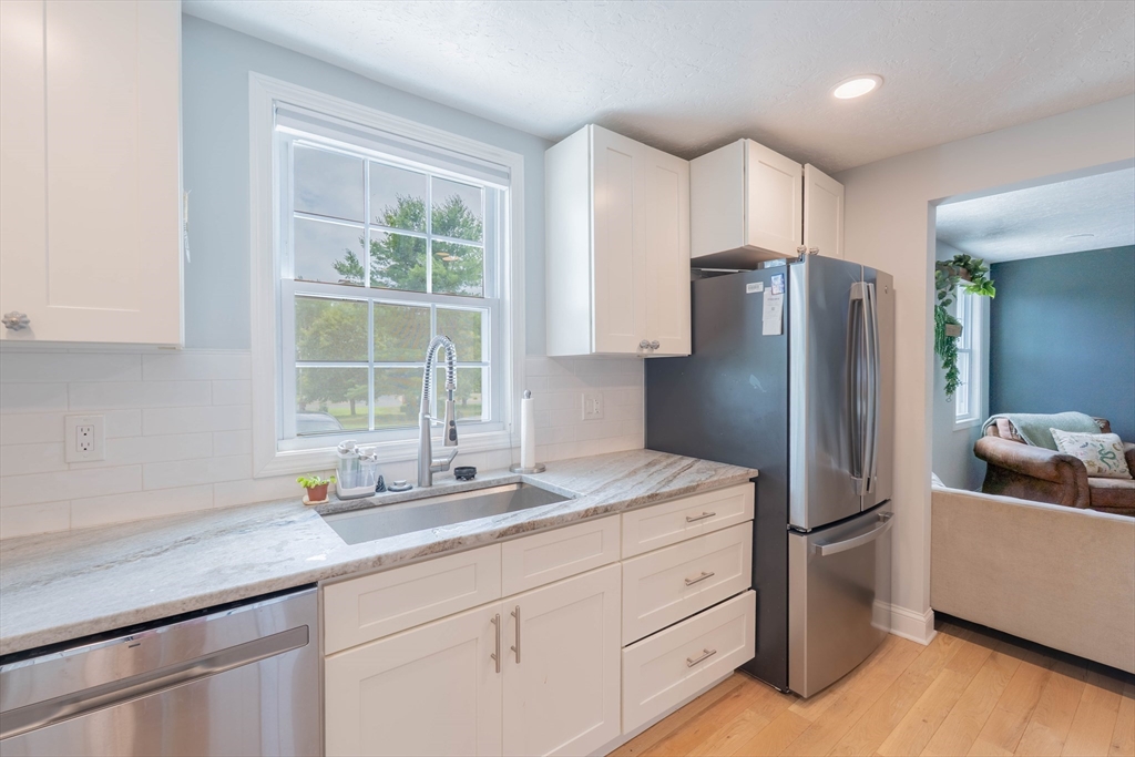 282 Montgomery Rd