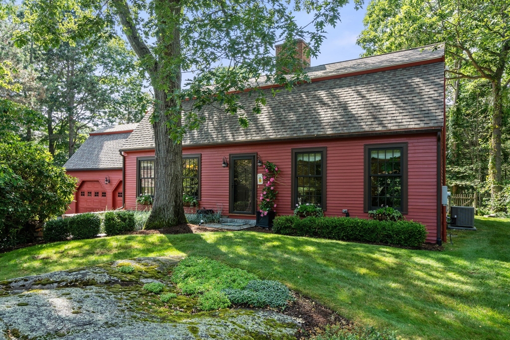 1 Woodholm Circle
