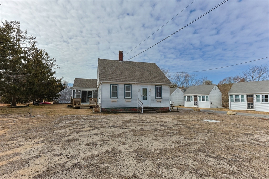 22 Shore Rd