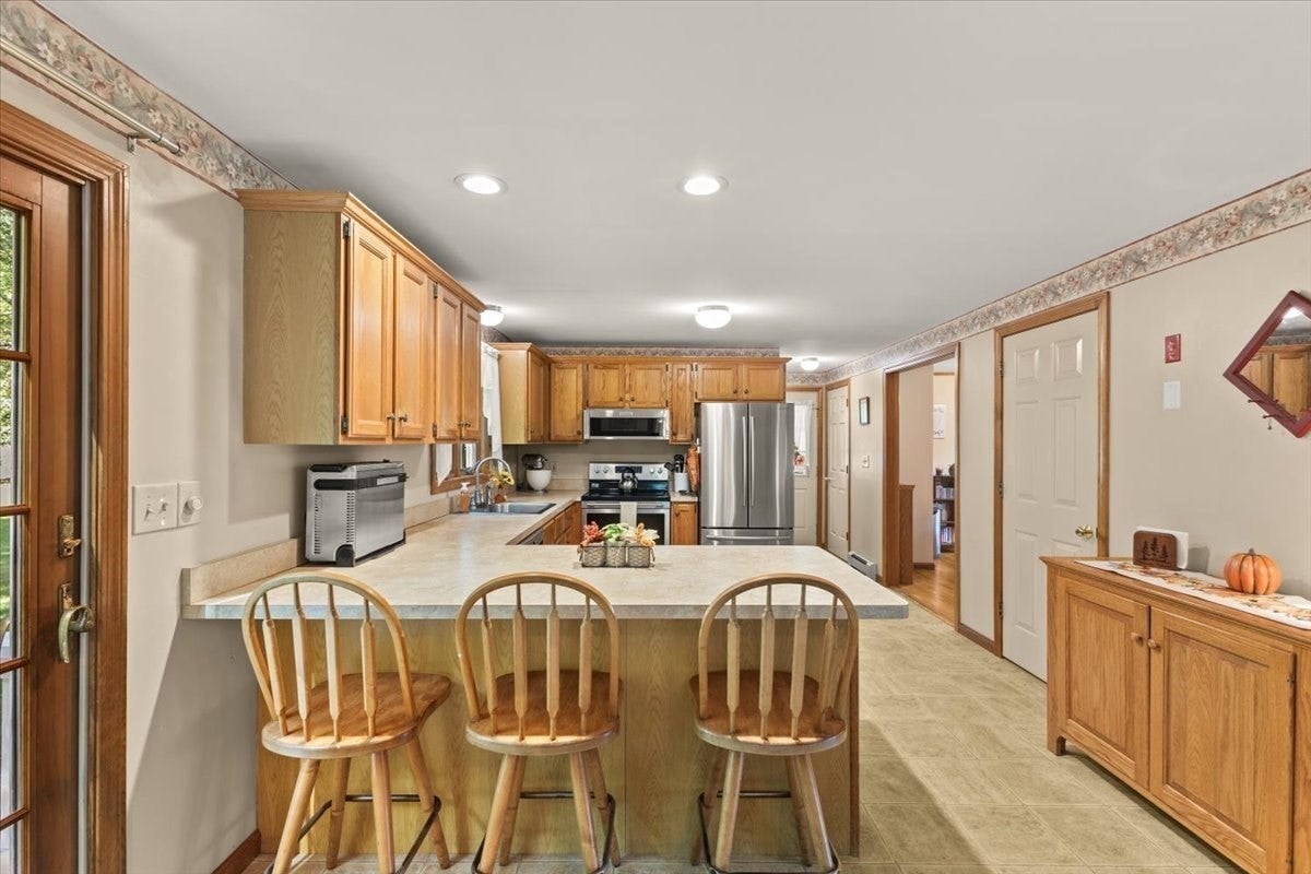 8 George Littlefield Circle, Middleboro, MA, 8 George Littlefield Circle, Middleboro, MA Photo #14