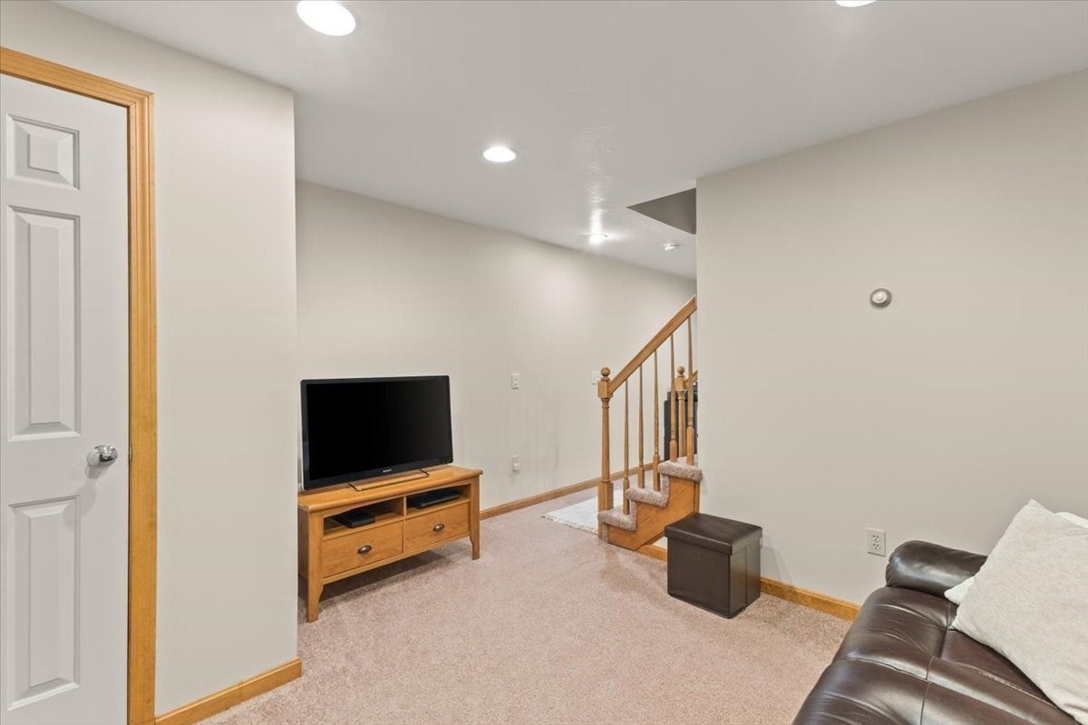 8 George Littlefield Circle, Middleboro, MA, 8 George Littlefield Circle, Middleboro, MA Photo #27