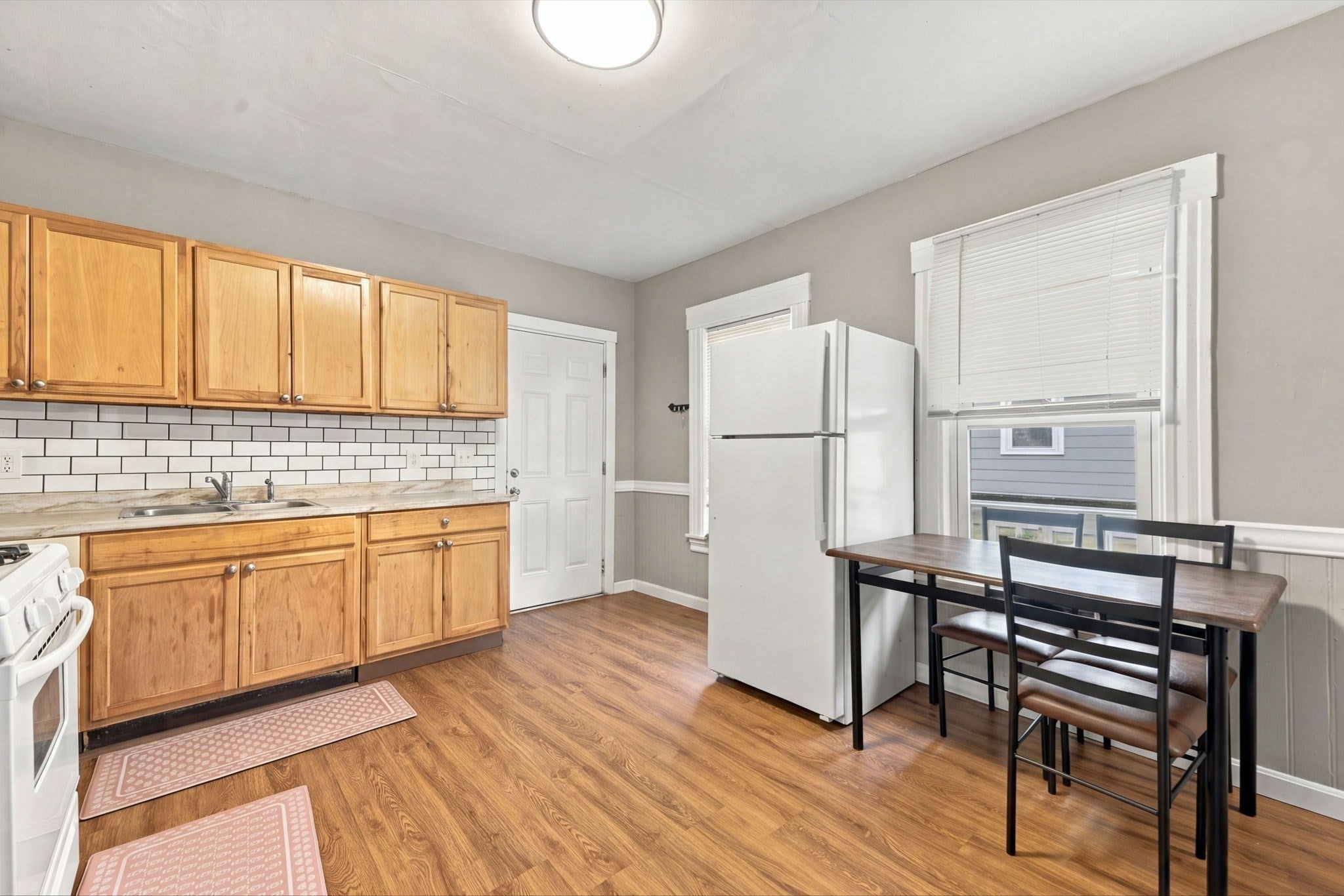 201 Highland Ave