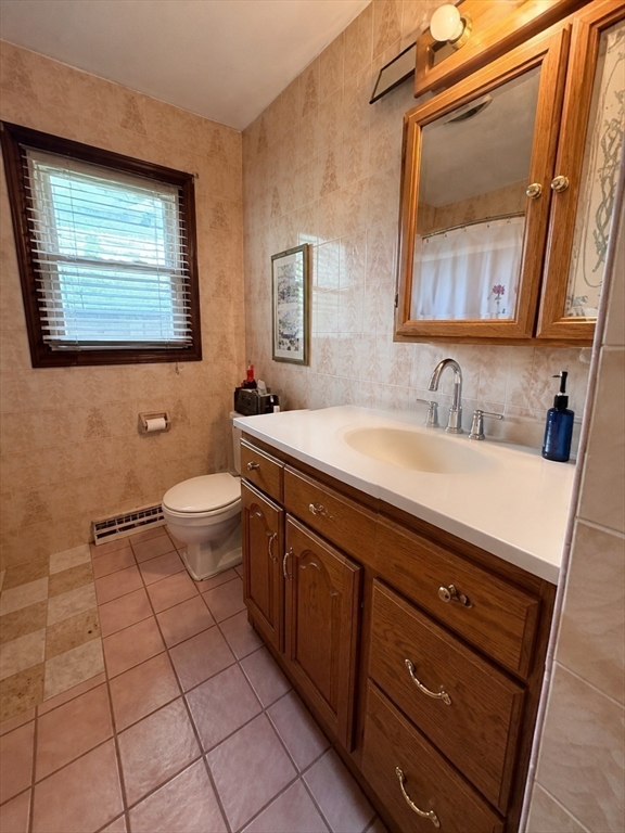 319 Oliver St, New Bedford, MA, 319 Oliver St, New Bedford, MA Photo #14