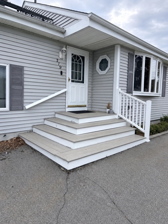 319 Oliver St, New Bedford, MA, 319 Oliver St, New Bedford, MA Photo #3