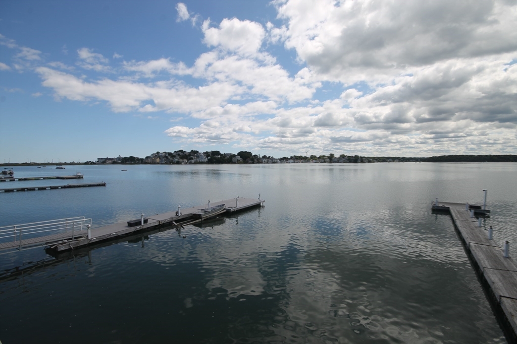 57 Edgewater Road