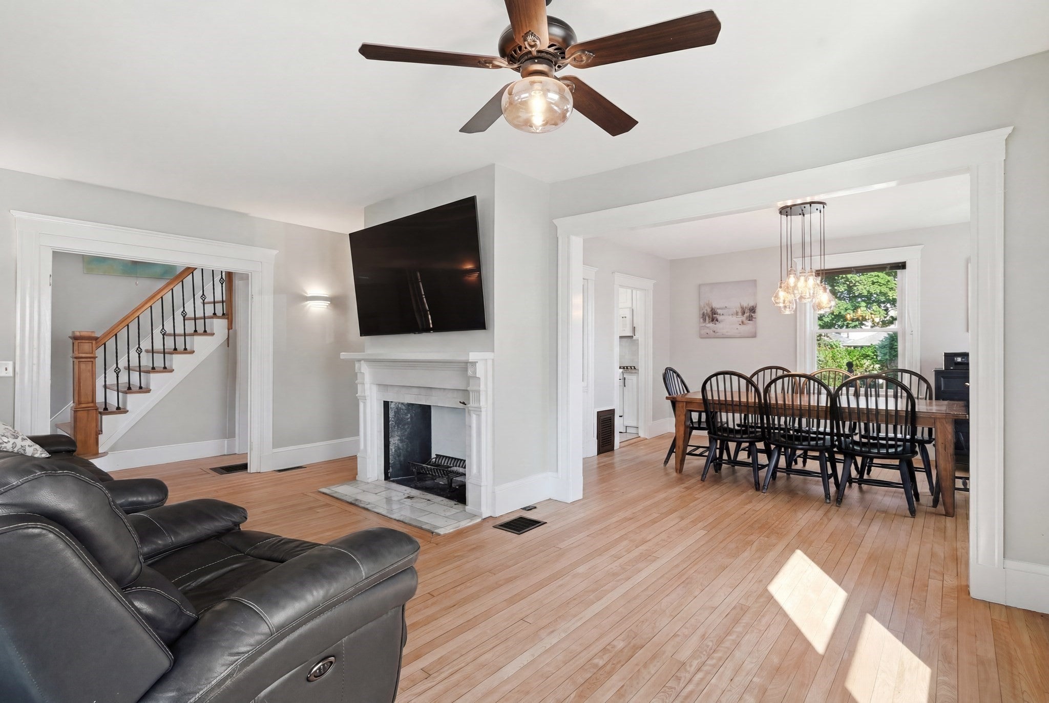 52 Pebble Ave, Winthrop MA 02152