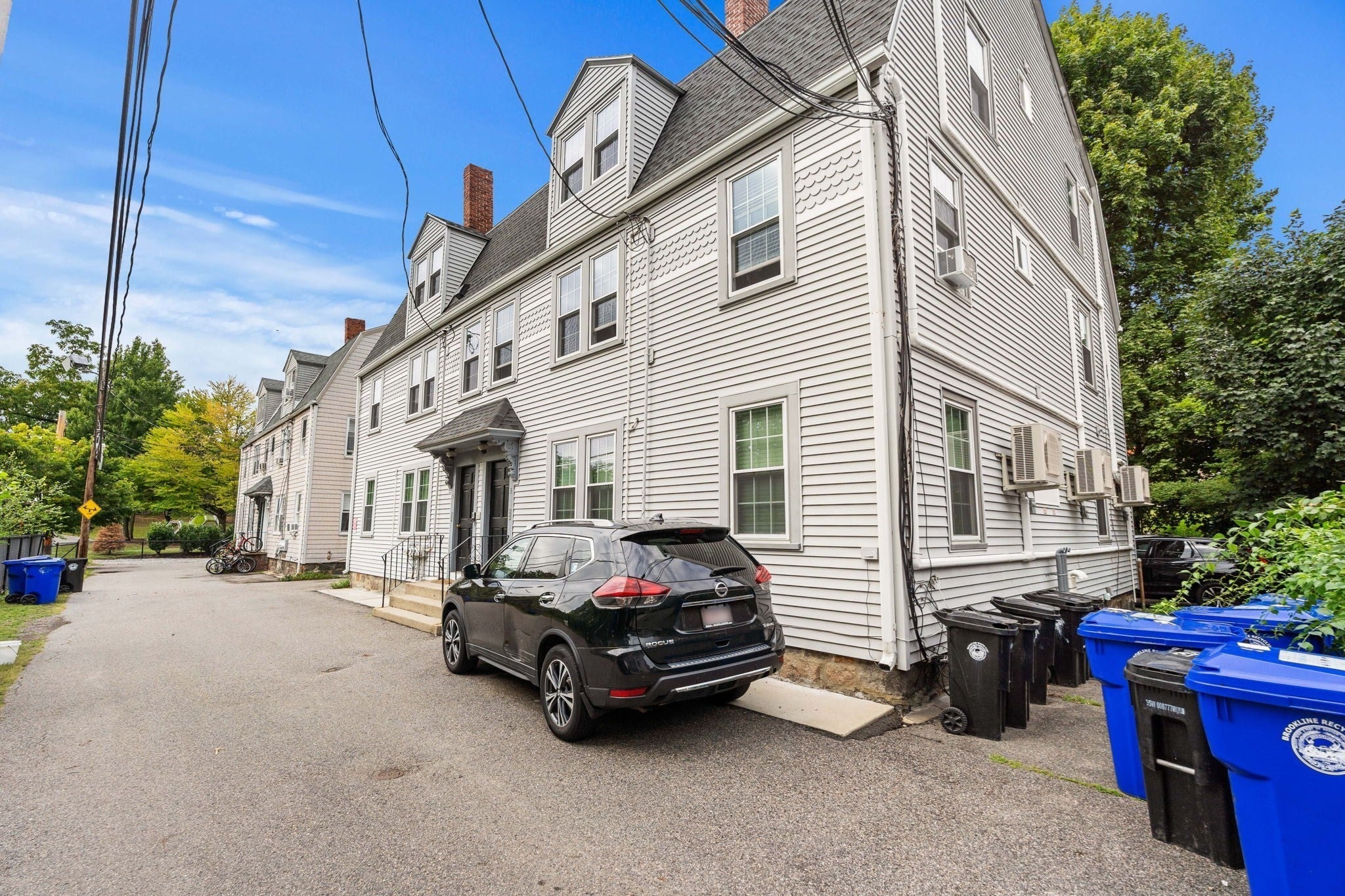 Photo of 3 High Street Pl, Brookline, MA
