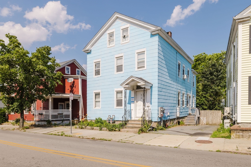614 County St