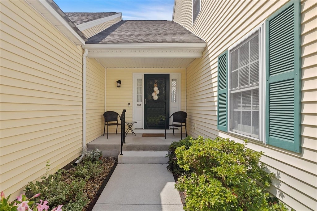 28 Coldspring Dr #C, Sutton, MA, 28 Coldspring Dr #C, Sutton, MA Photo #4