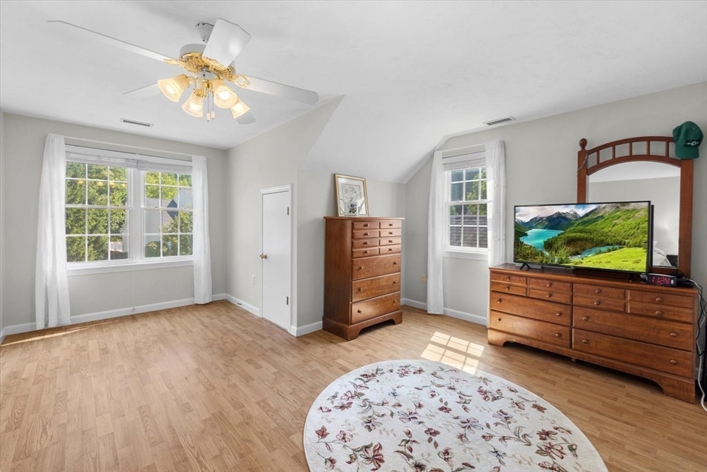 28 Coldspring Dr #C, Sutton, MA, 28 Coldspring Dr #C, Sutton, MA Photo #22