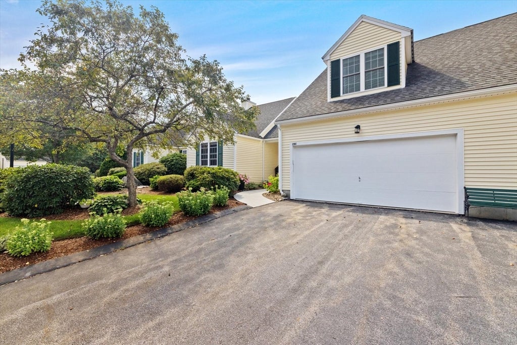 28 Coldspring Dr #C, Sutton, MA, 28 Coldspring Dr #C, Sutton, MA Photo #2
