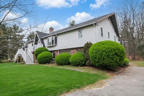 Photo of 5 Flintlocke Rd, Franklin, MA 02038 (MLS # 73494219)