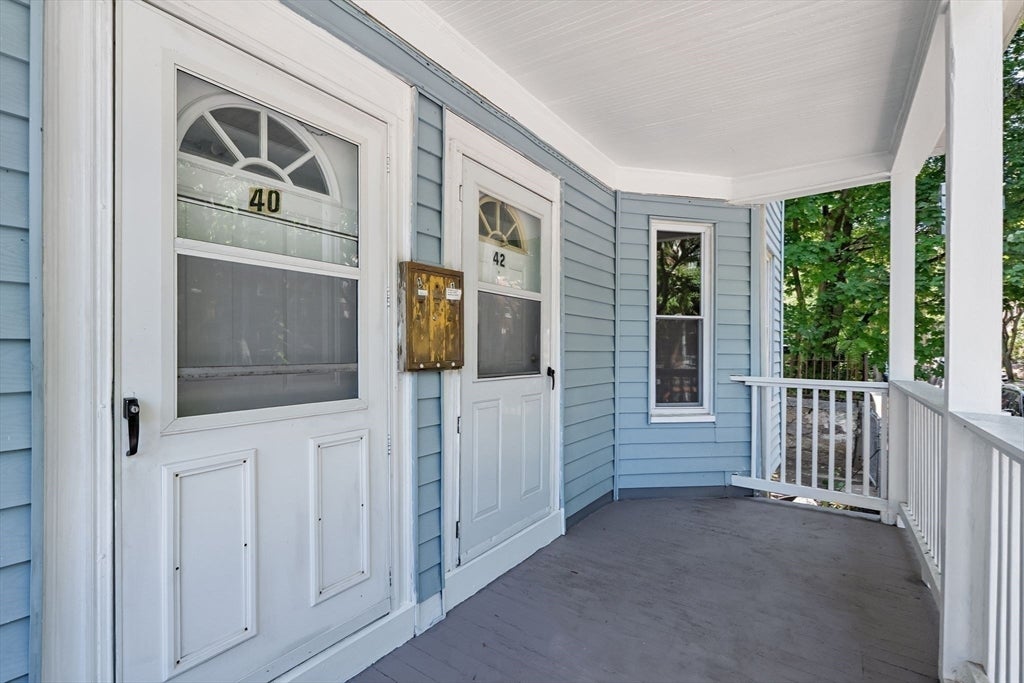 40-42 Coleman St