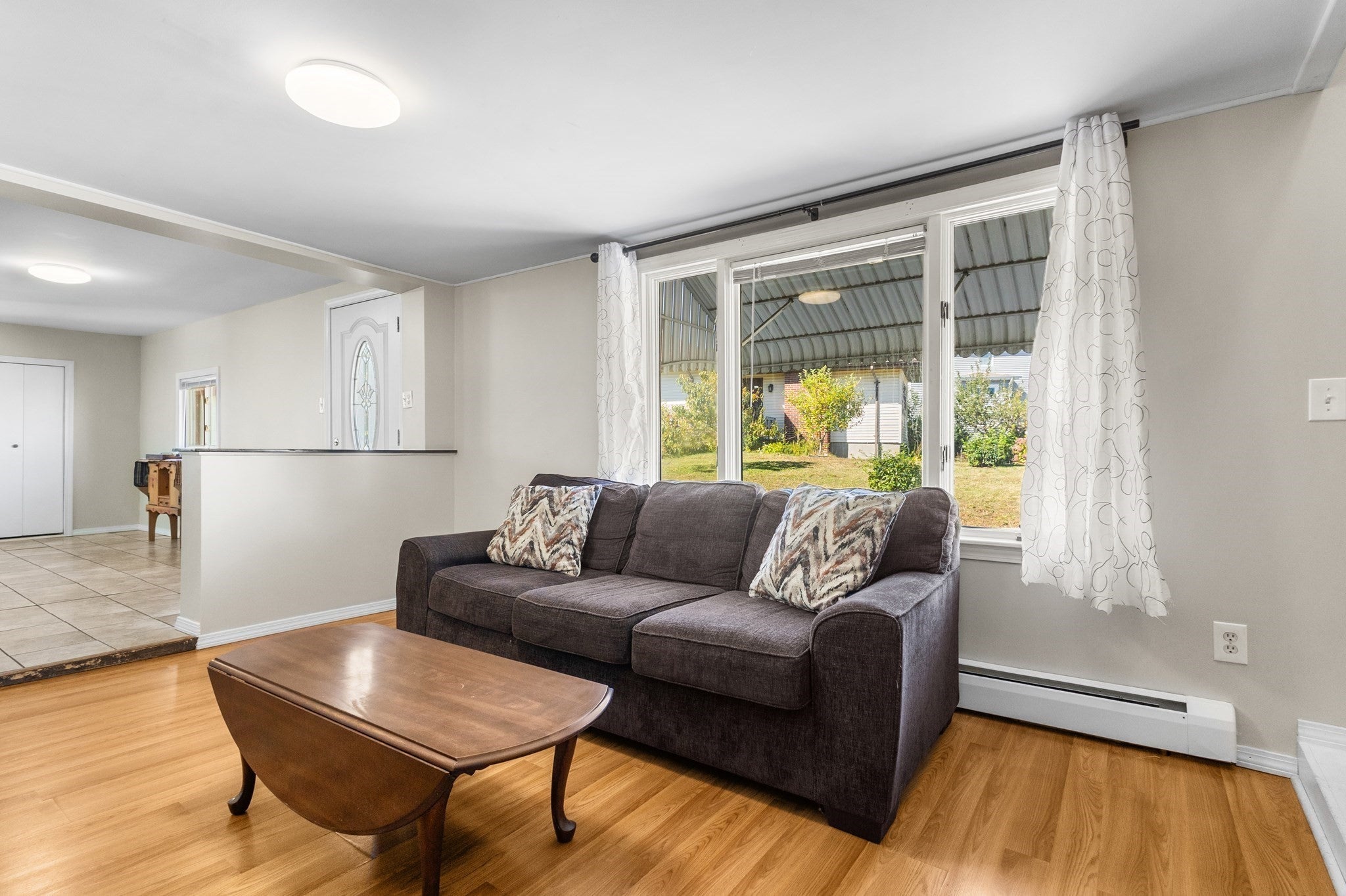 2113 Pleasant St, Fall River, MA Photo #16