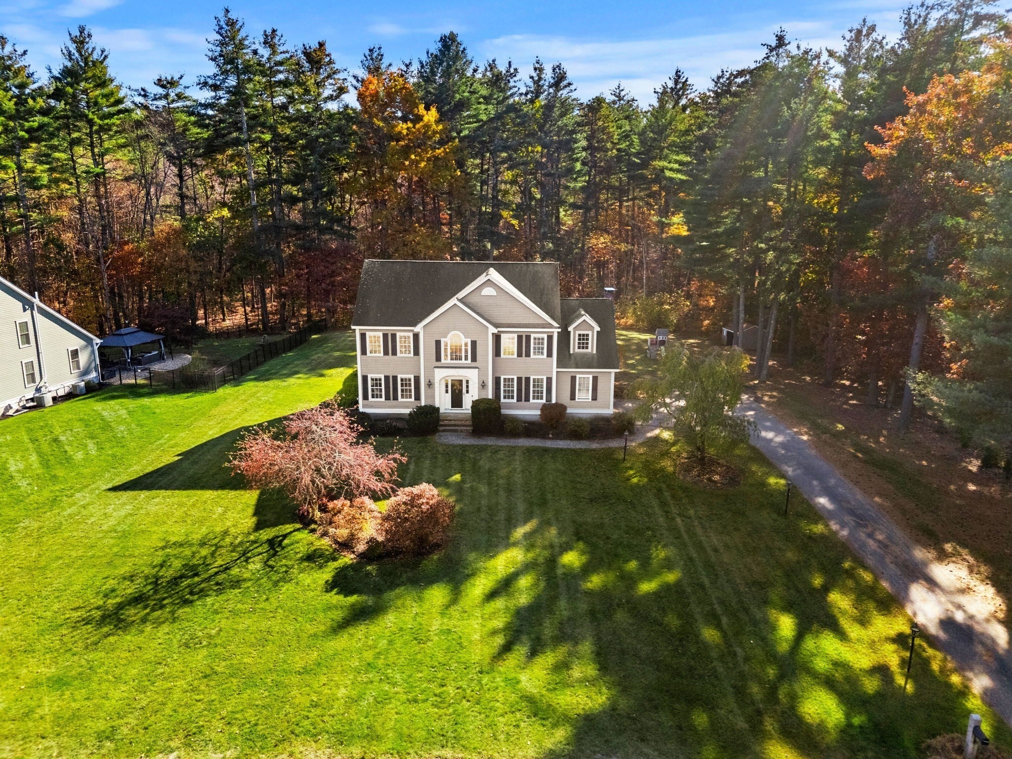 7 Robbins Farm Rd, Dunstable, MA Photo #36