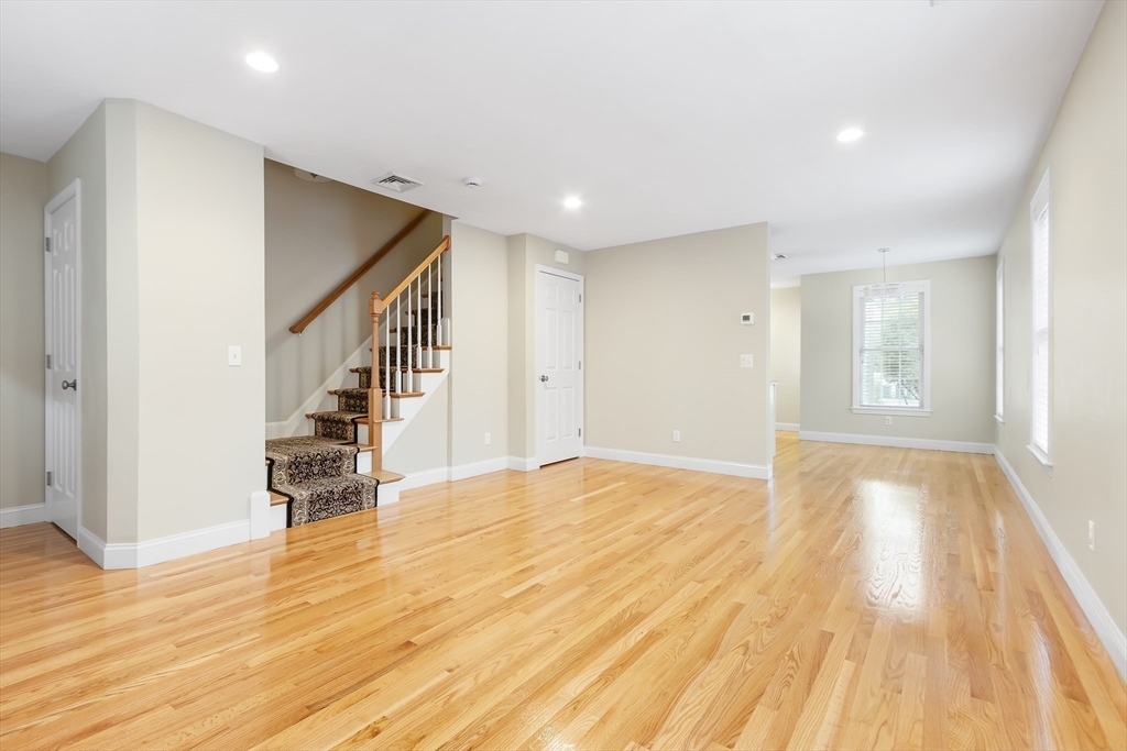 106 North Ave 106