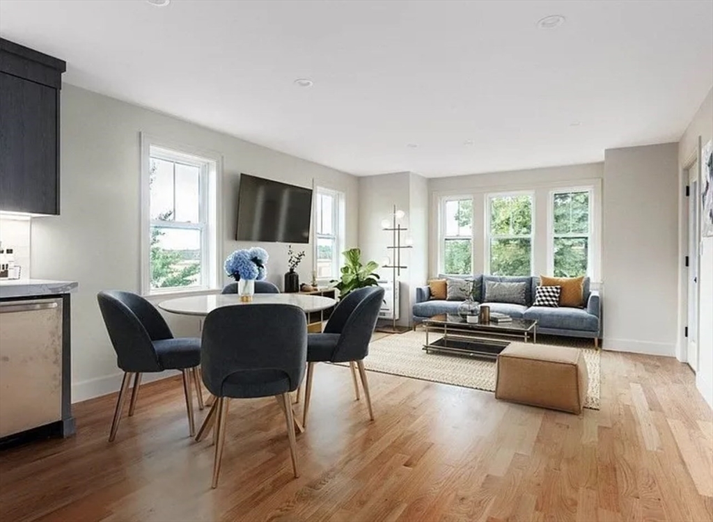52 Bellevue St 0