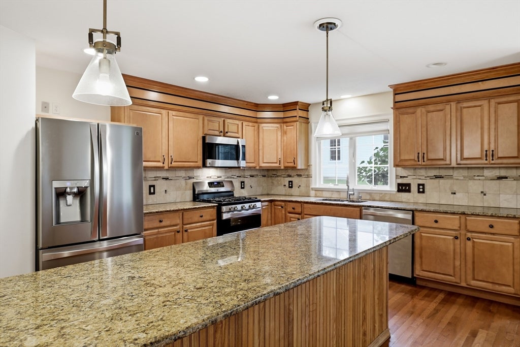 75 Shadow Brook Est #75, South Hadley, MA Photo #14
