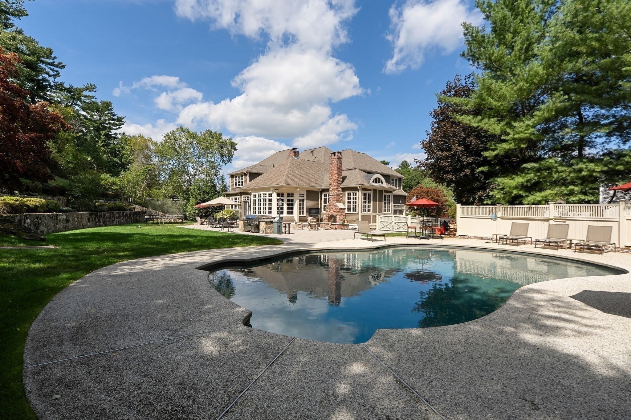 35 Sullivan Way, Canton, MA, 35 Sullivan Way, Canton, MA Photo #30