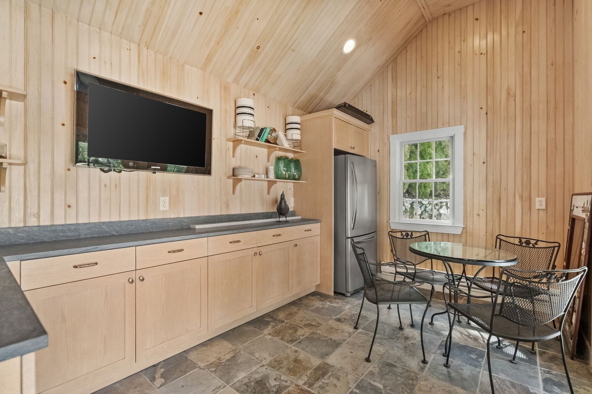 35 Sullivan Way, Canton, MA, 35 Sullivan Way, Canton, MA Photo #32