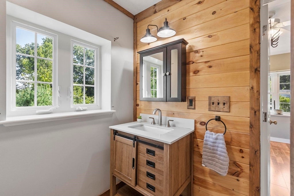 2 Reed Lane, Littleton, MA, 2 Reed Lane, Littleton, MA Photo #20