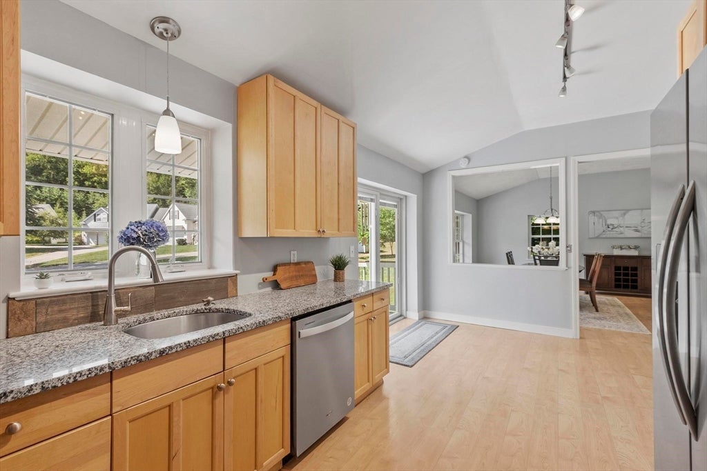 2 Reed Lane, Littleton, MA, 2 Reed Lane, Littleton, MA Photo #14