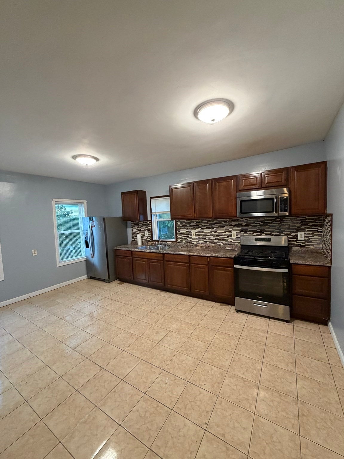 51 Snell St #3, Brockton, MA, 51 Snell St #3, Brockton, MA Photo #1