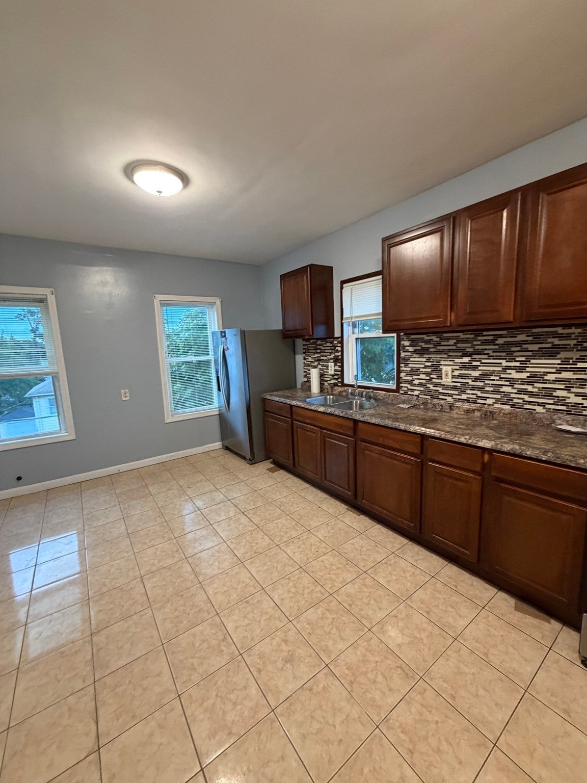 51 Snell St #3, Brockton, MA, 51 Snell St #3, Brockton, MA Photo #2