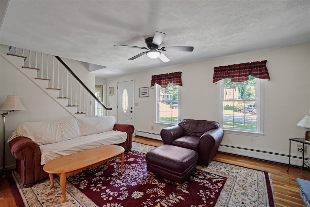 28 Sagewood Cir, Attleboro, MA, 28 Sagewood Cir, Attleboro, MA Photo #9