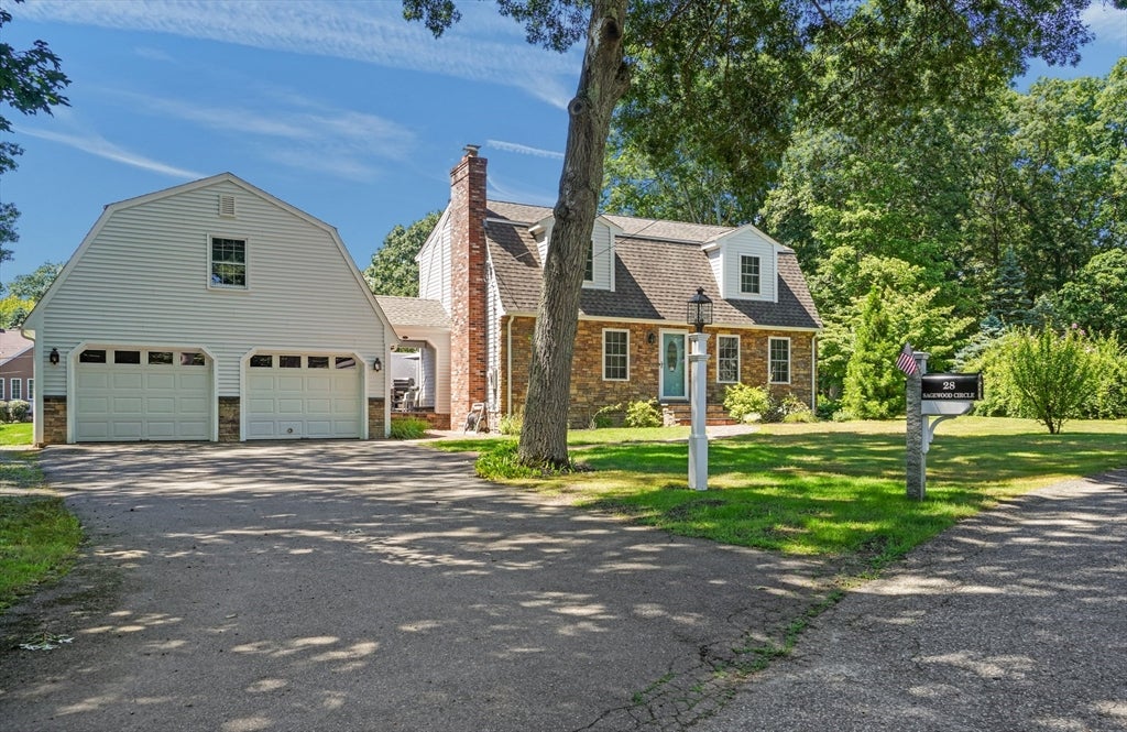 28 Sagewood Cir