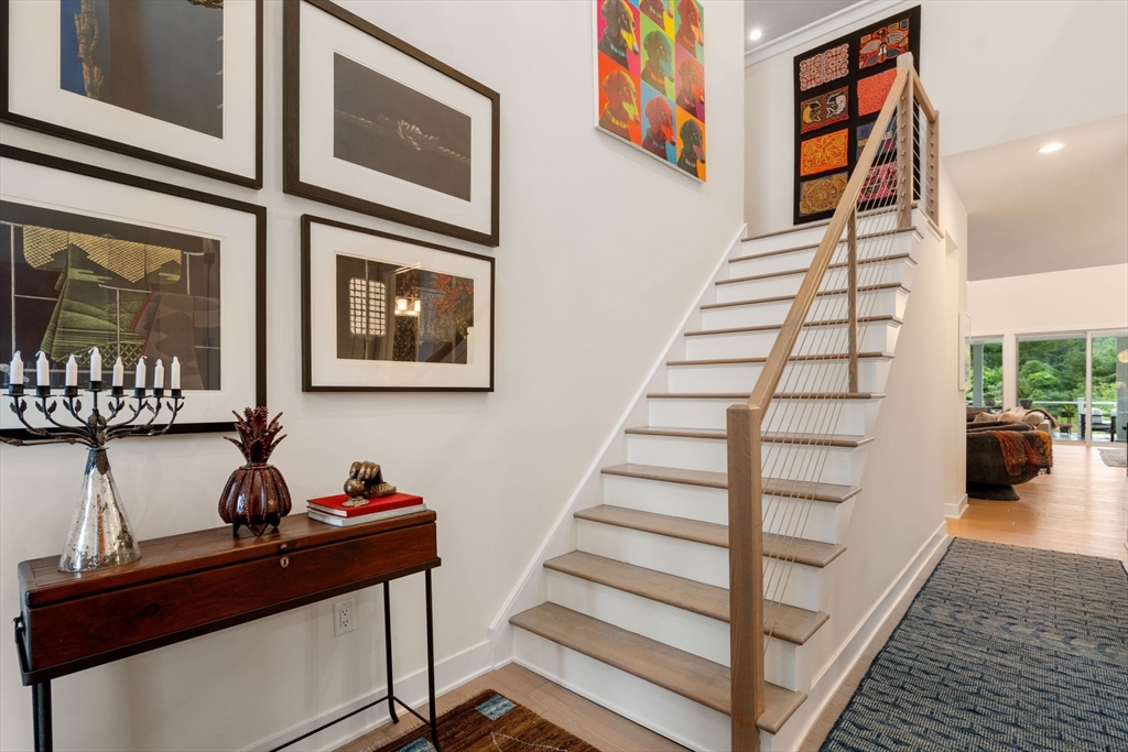 20 Glen Ellen Blvd 20