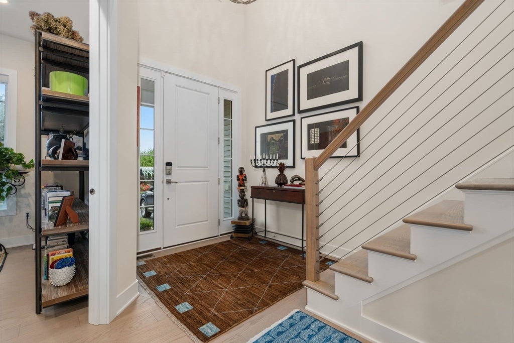 20 Glen Ellen Blvd 20
