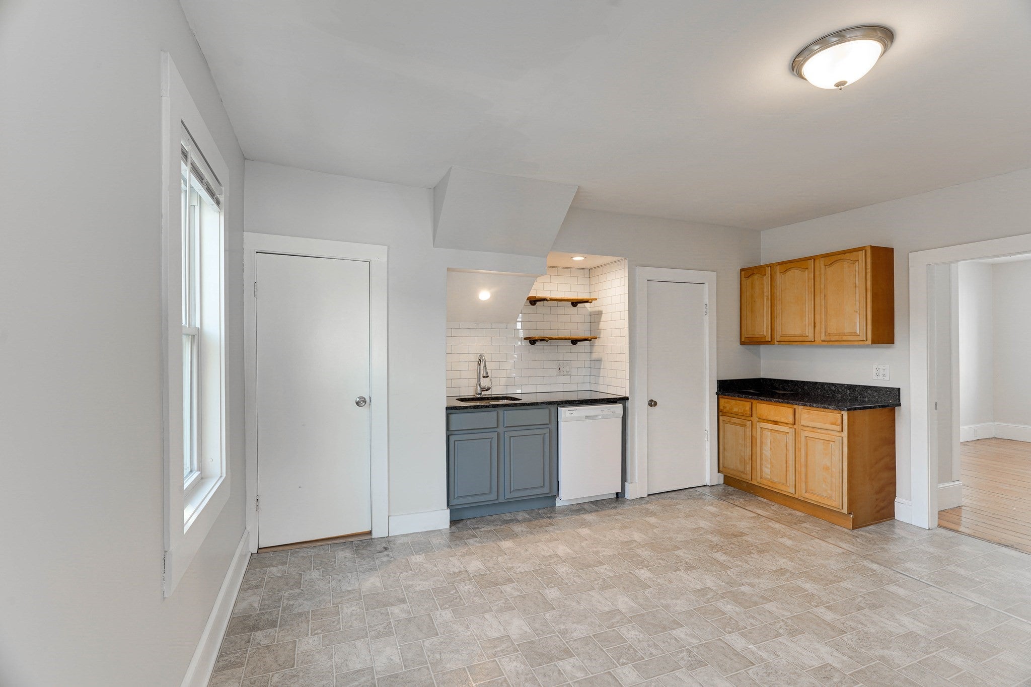 14 Wheatland St #2, Salem, MA, 14 Wheatland St #2, Salem, MA Photo #5