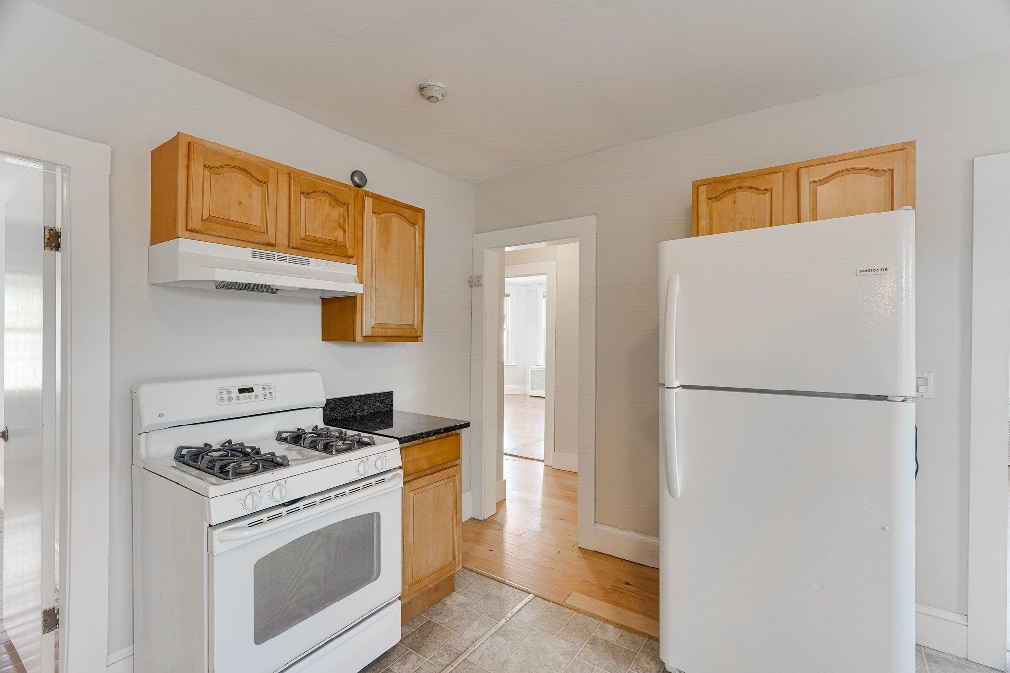 14 Wheatland St #2, Salem, MA, 14 Wheatland St #2, Salem, MA Photo #8