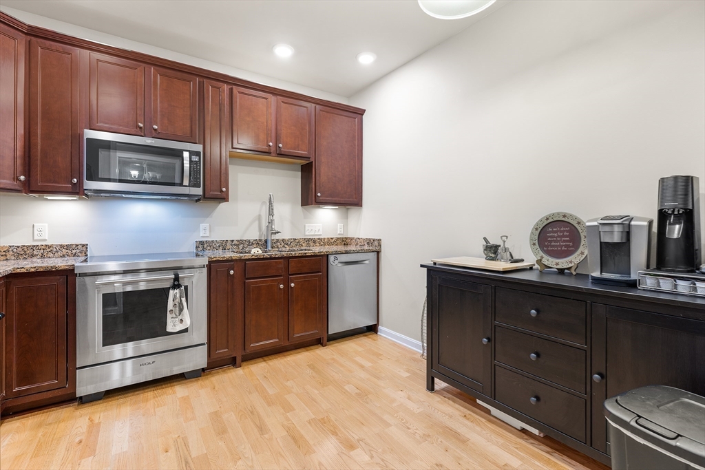 426 John Mahar Hwy 107