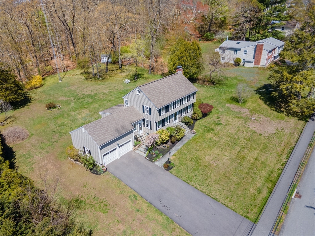 7 Woodleigh Rd