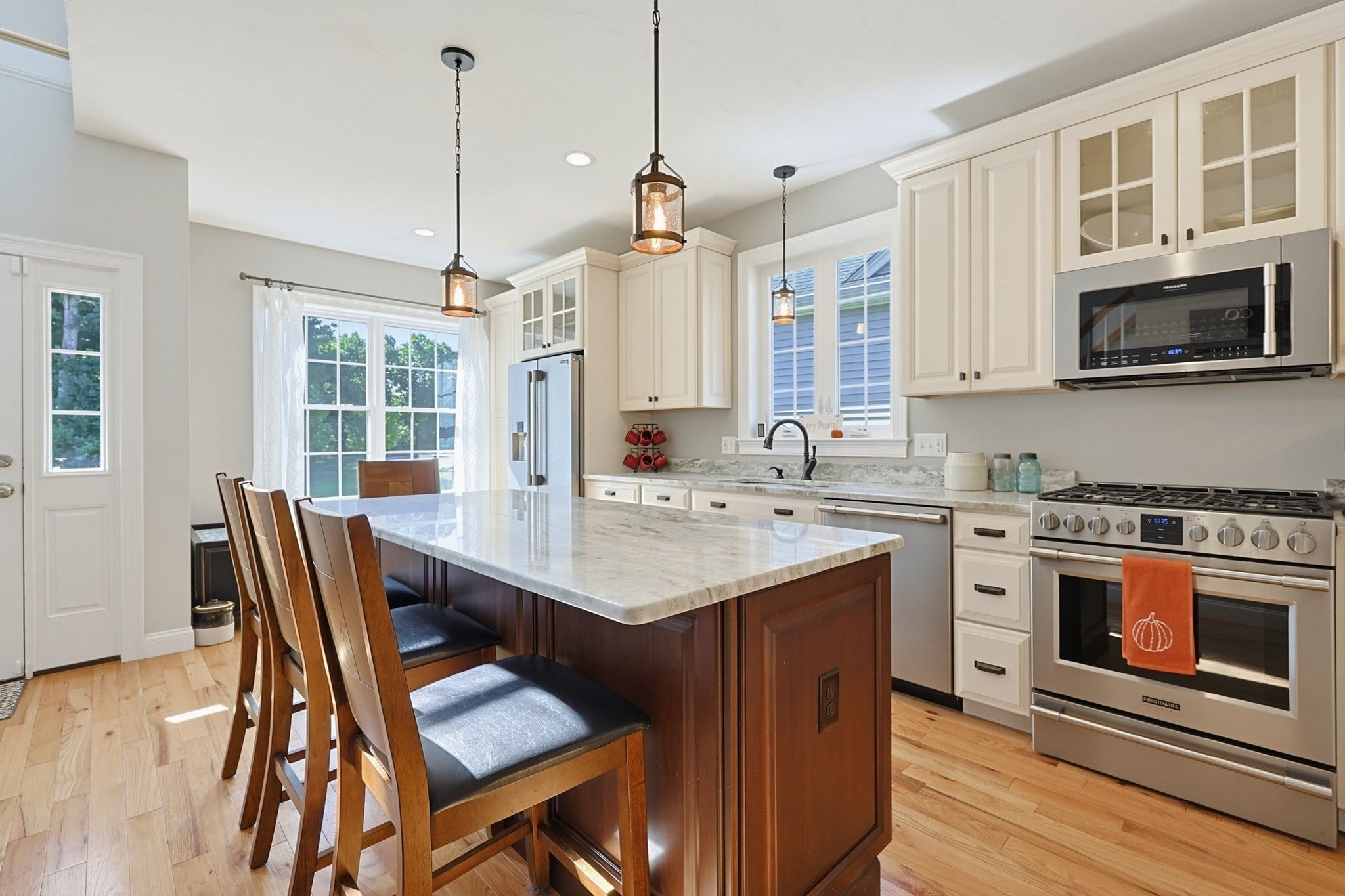 44 Beaver Pond Rd 44