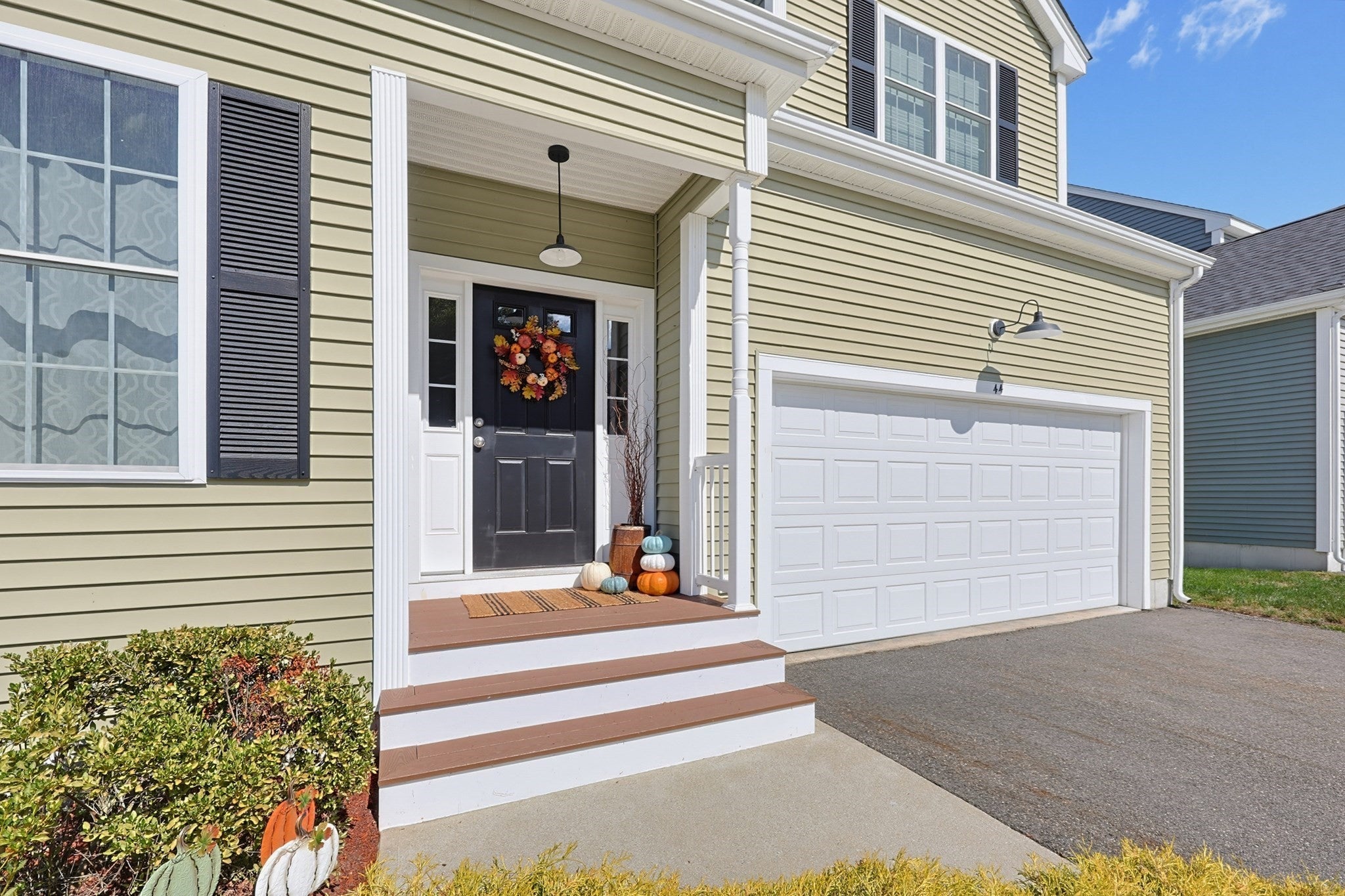 44 Beaver Pond Rd 44
