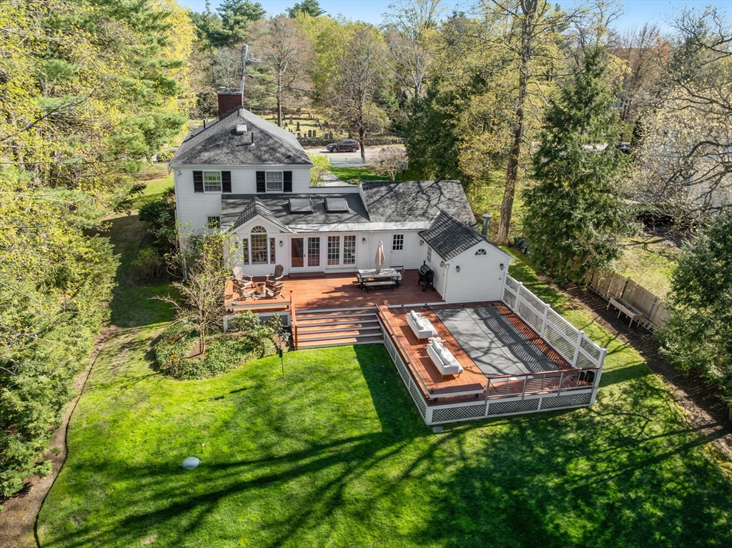 633 Boston Post Rd